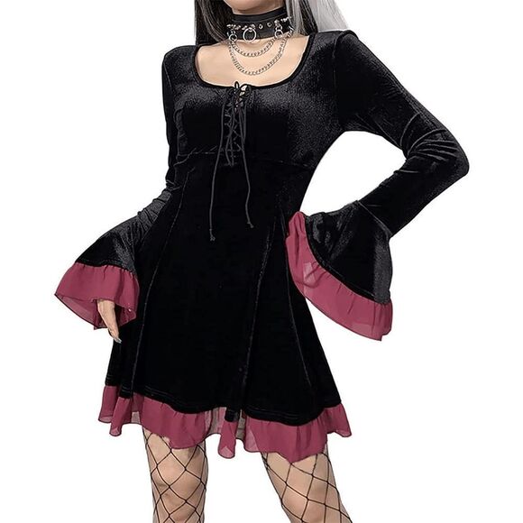 🖤 Goth Lace-Up Retro Black Velvet Long Flare Sleeve Steampunk Dress SIZE M NEW - Picture 1 of 15